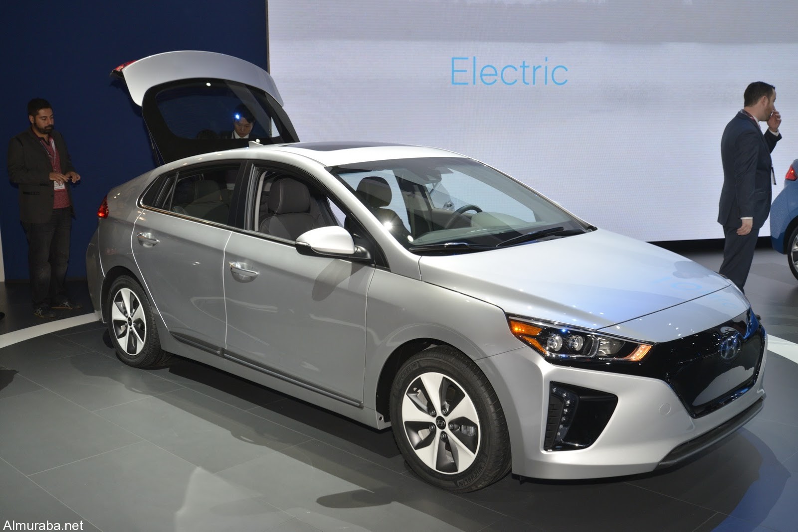 hyundai-ioniq-trinity-livepics-ny-8