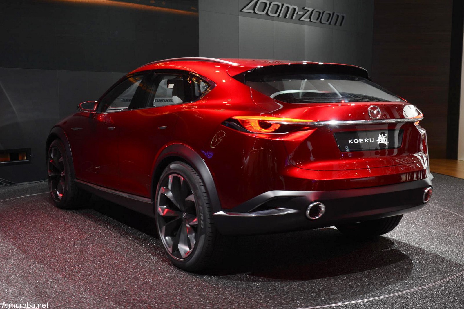Mazda CX-4 черная плитка без смс
