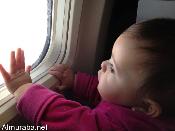 اتبع هذه النصائح في حال السفر مع رضع على متن الطائرة 1