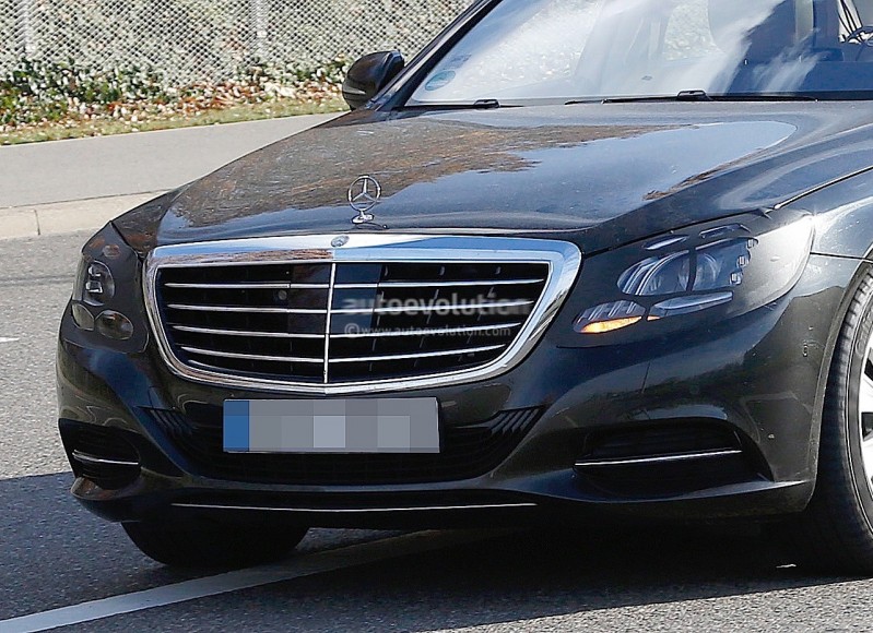 2018-mercedes-benz-s-class-facelift-spied-for-the-first-time-showing-minor-changes_4