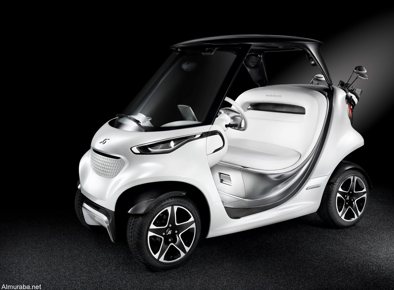 Mercedes-Caart-Golf-1