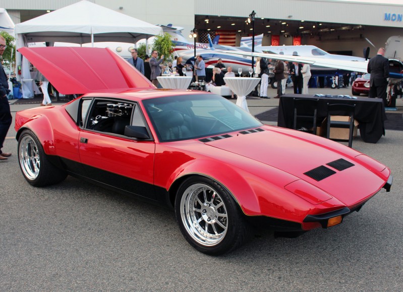 "صور" سيارات خارقة وكلاسيكية نادرة وطائرات فارهة في معرض McCall's Motorworks Revival 2016-mccalls-motorworks-revival (11)