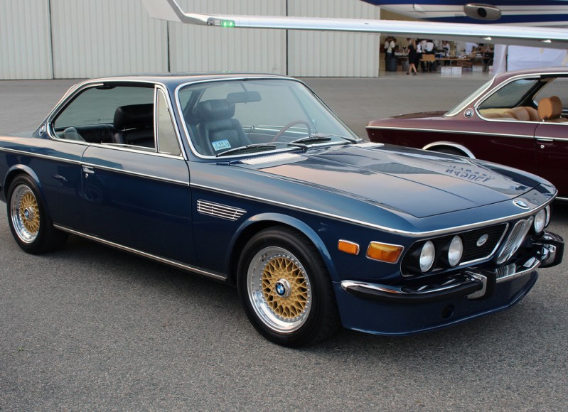 "صور" سيارات خارقة وكلاسيكية نادرة وطائرات فارهة في معرض McCall's Motorworks Revival 2016-mccalls-motorworks-revival (12)