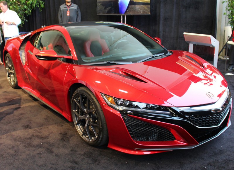 "صور" سيارات خارقة وكلاسيكية نادرة وطائرات فارهة في معرض McCall's Motorworks Revival 2016-mccalls-motorworks-revival (25)