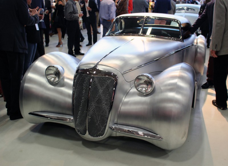 "صور" سيارات خارقة وكلاسيكية نادرة وطائرات فارهة في معرض McCall's Motorworks Revival 2016-mccalls-motorworks-revival (26)