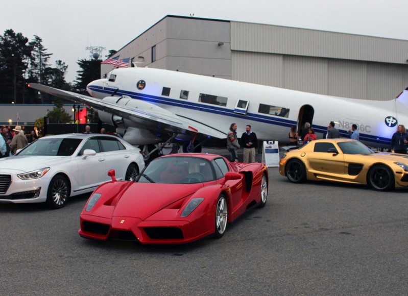 "صور" سيارات خارقة وكلاسيكية نادرة وطائرات فارهة في معرض McCall's Motorworks Revival 2016-mccalls-motorworks-revival