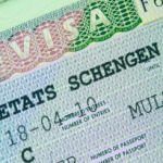 تعرف على قاعدة الوجهة الرئيسة عندما تقرر السفر إلى دول تأشيرة "شنجن" أو الرخصة الدولية تعرف على قاعدة الوجهة الرئيسة عندما تقرر السفر إلى دول تأشيرة "شنجن" أو الرخصة الدولية 2