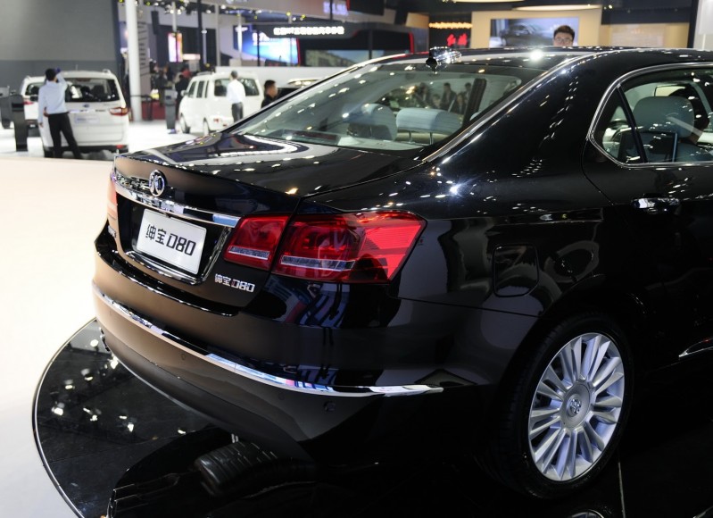 shenbao-d80-livepics-7