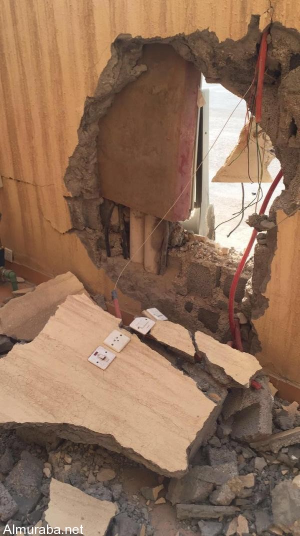 "بالصور" شاهد امرأة تعتدي على سائقها الخاص لتقود سيارة زوجها وتحطم جدران منزل زوجته الجديدة في الرياض زوجة-تعاقب-زوجها-2