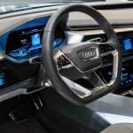 "أودي" A8 الجديدة ستكون أول موديل إنتاج بمقصورة أودي الافتراضية Audi "أودي" A8 الجديدة ستكون أول موديل إنتاج بمقصورة أودي الافتراضية Audi 1
