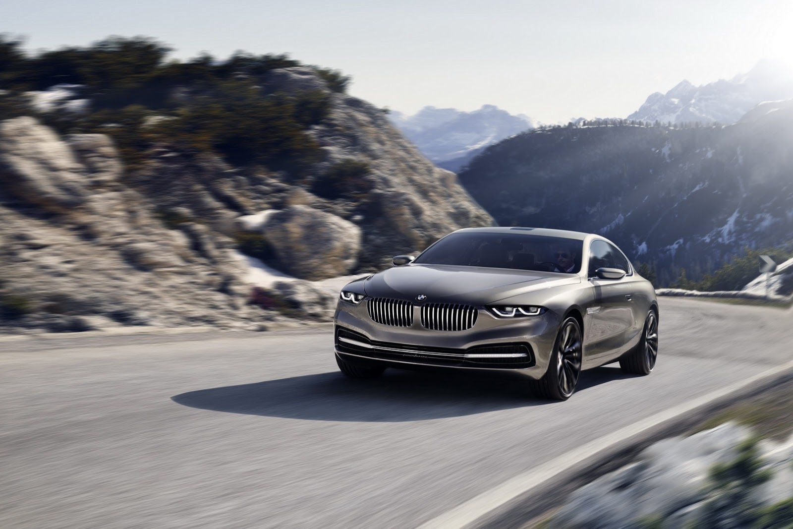 "بي إم دبليو" الفئة الثامنة العائدة إلى الحياة ستحظى بنسخة M8 الأعلى أداءًا BMW 8-Series 6