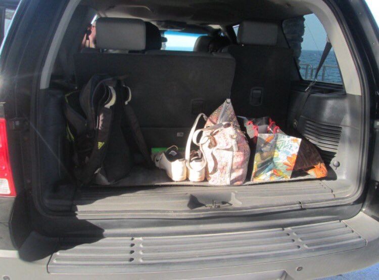 “بالصور“ جمرك جسر الملك فهد يحبط عملية تهريب فتاة أجنبية للمملكة أسفل مقعد سيارة 84ead44727