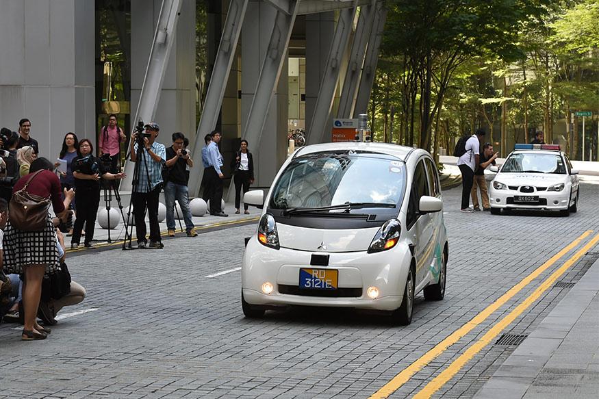تاكسي وحافلة ذاتية القيادة تقدم تقني غير مسبوق في سنغافورة