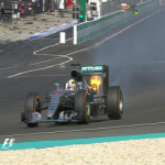 فريق “مرسيدس“ يتوصل إلى سبب احتراق وانفجار محرك سيارة لويس هاميلتون 1