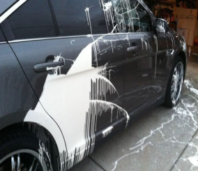 كيف تزيل الطلاء من على هيكل السيارة بكل سهولة؟