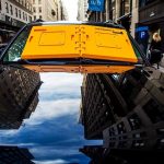 مسؤولوا مواقف السيارات لديهم الآن ألواح تضع على زجاج السيارات للمنع من القيادة 2