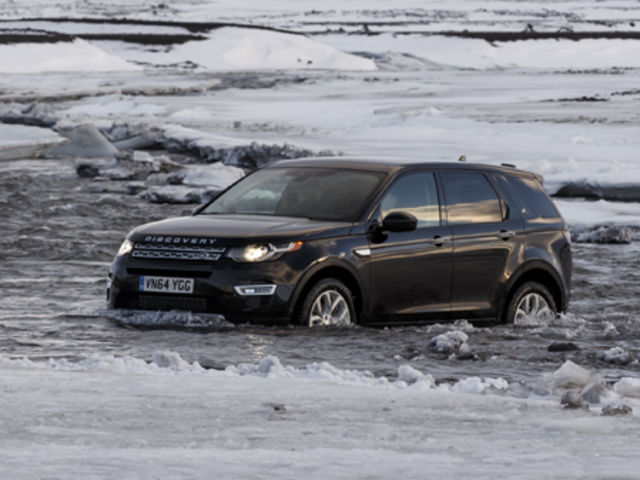 “استطلاع رأي” أيهما تفضل ؟ “جيب جراند شيروكي” أم "لاند روفر ديسكفري سبورت" Jeep Vs. Land Rover 2017 “استطلاع رأي” أيهما تفضل ؟ “جيب جراند شيروكي” أم "لاند روفر ديسكفري سبورت" Jeep Vs. Land Rover 2017 1