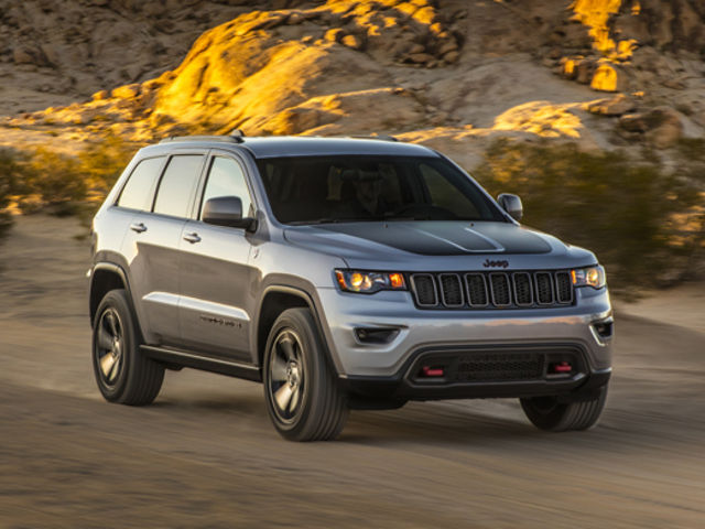 “استطلاع رأي” أيهما تفضل ؟ “جيب جراند شيروكي” أم "لاند روفر ديسكفري سبورت" Jeep Vs. Land Rover 2017 “استطلاع رأي” أيهما تفضل ؟ “جيب جراند شيروكي” أم "لاند روفر ديسكفري سبورت" Jeep Vs. Land Rover 2017 2