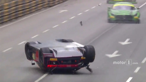 “فيديو“ شاهد تحطم سيارة لورنس فانتو في بطولة العالم للسيارات FIA GT World Cup 2016 sans-titre