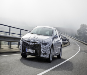 “فيديو“ شاهد اختبار أوبل إنسيجنيا 2017 على حلبة نوربورغرينغ 2017 Opel Insignia