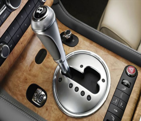 لا تقم بهذه الأمور في السيارة الأوتوماتيكية!