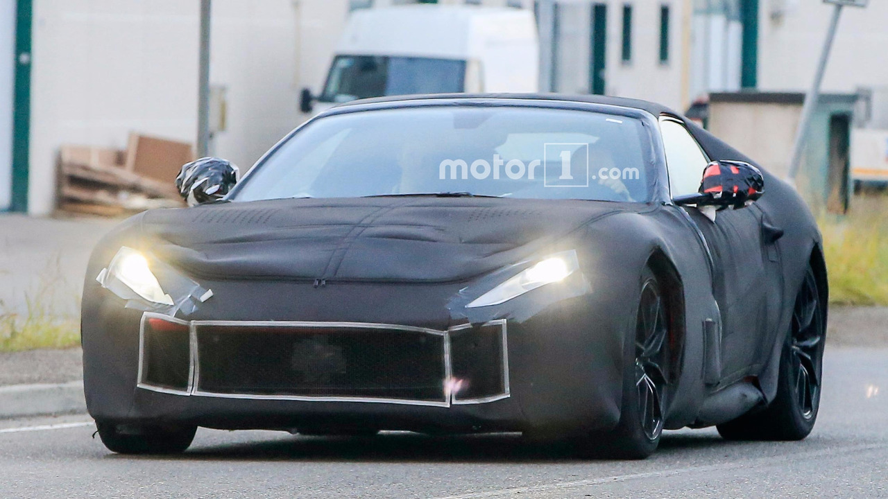 "صور تجسسية" لفيراري F12 إم بتمويهات كثيفة Ferrari 1