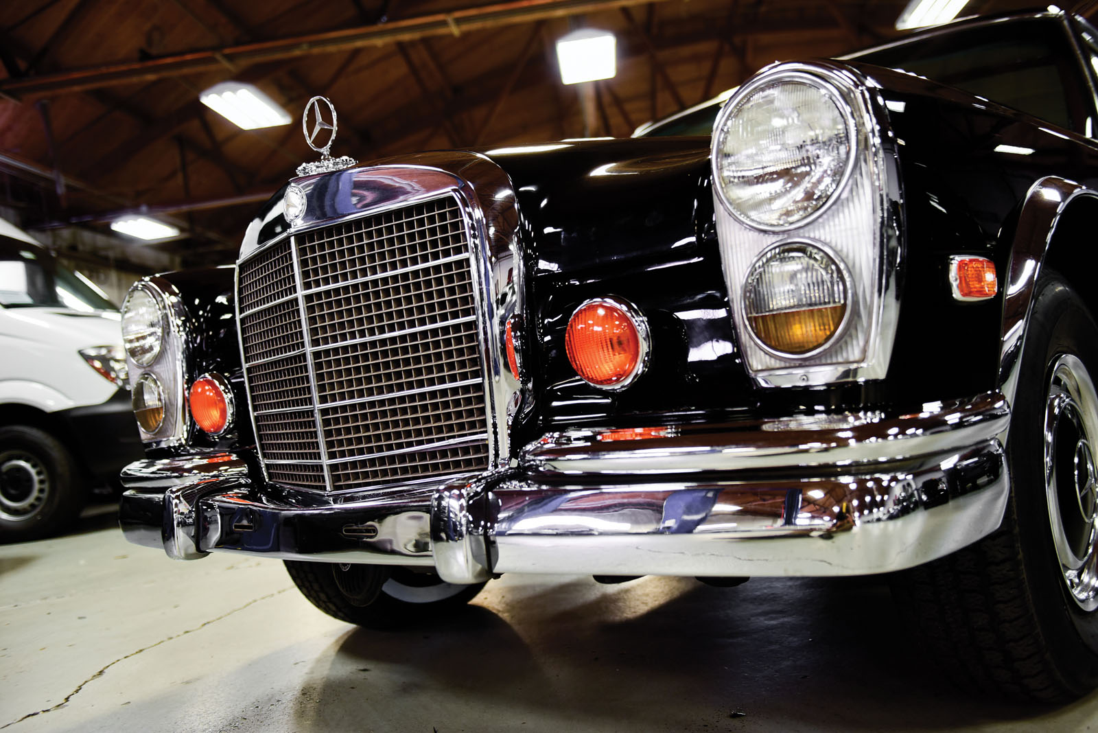 "مرسيدس بنز" 600 بولمان كلاسيكية الرؤساء الديكتاتوريين ستعرض في مزاد بالولايات المتحدة 14