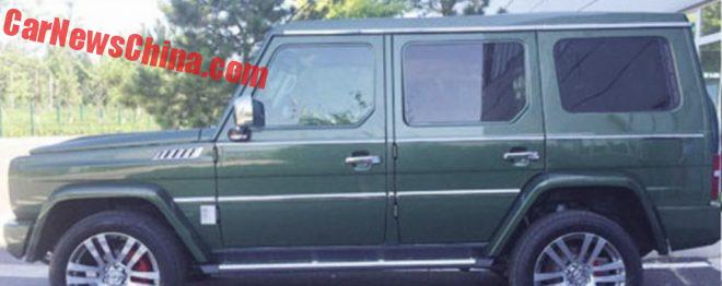 "صور تجسسية" من الصين للبديل المقلد من مرسيدس G63 في بكين Beijinig BJ80 3