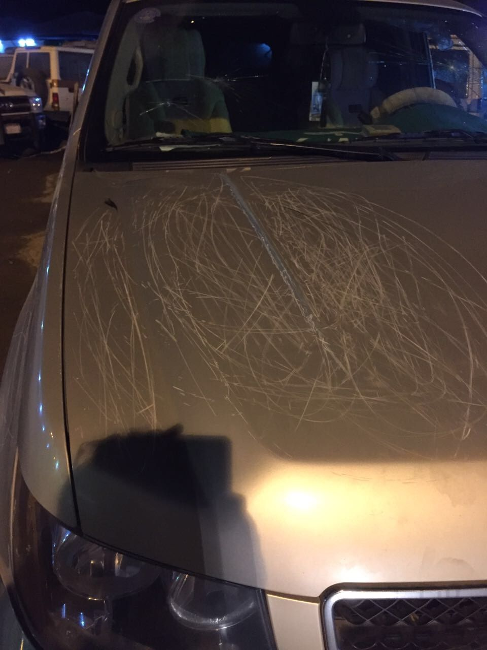 "جازان" مخموران يحطمان عددا من السيارات! sans-titre