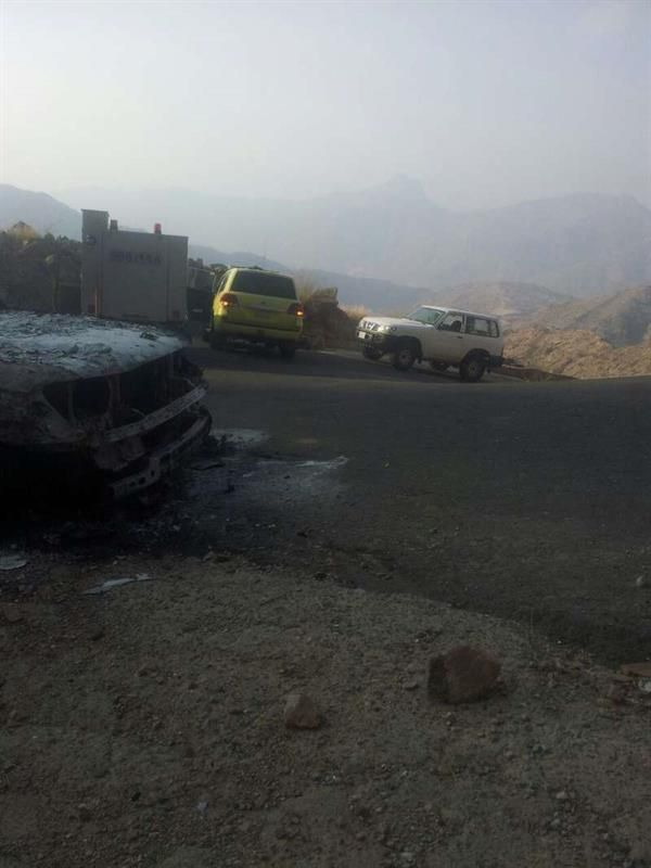 "فيديو وصور" شاهد اندلاع النيران في مركبة كانت تستقلها معلمات d37e077310