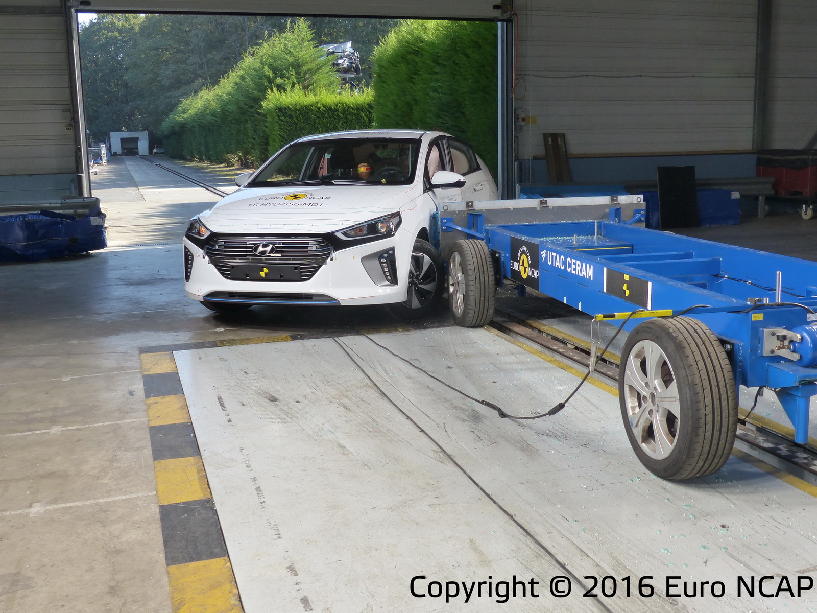 hyunda-ioniq-euro-ncap-2