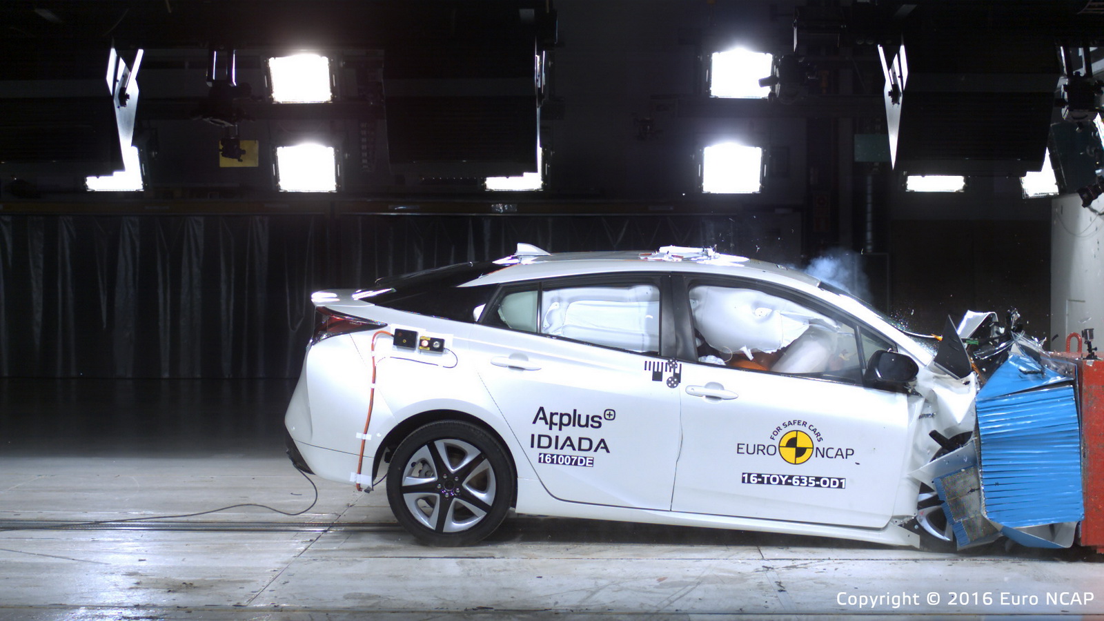 toyota-prius-euro-ncap-1