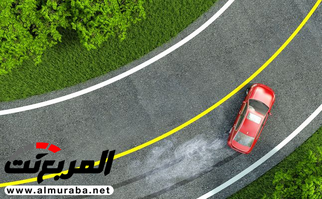 كيف تتصرف عندما تصادف زيت على الطريق؟ كيف تتصرف عندما تصادف زيت على الطريق؟ 1