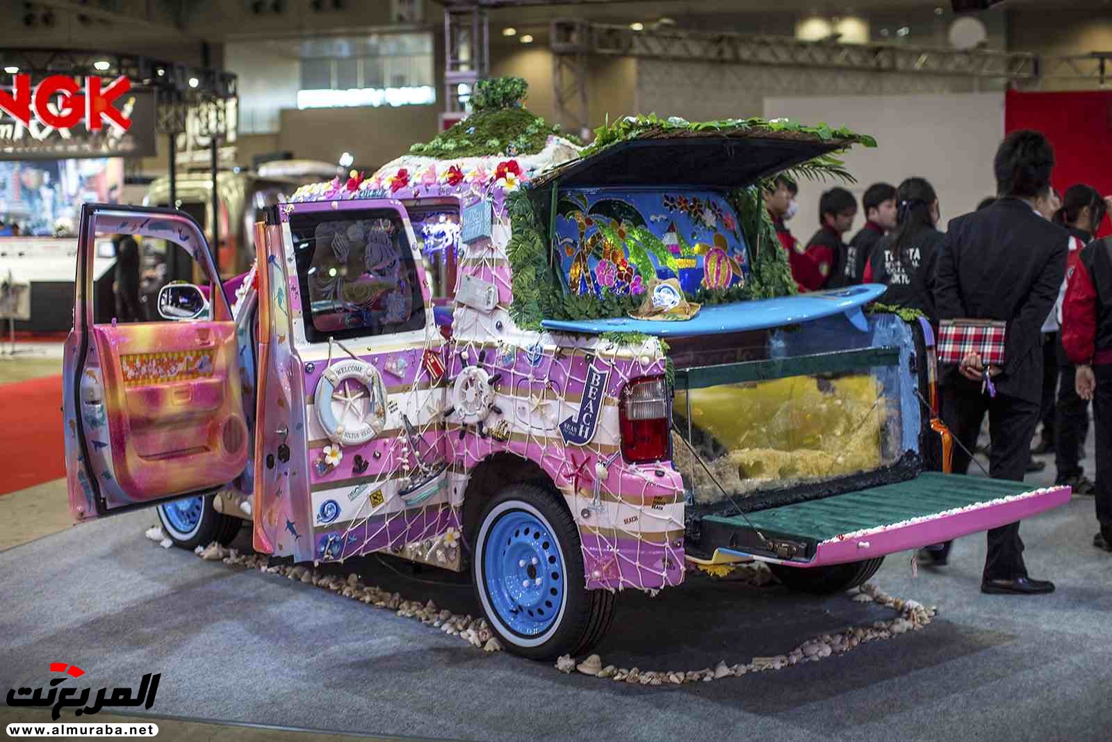 "بالصور" شاهد أغرب السيارات التخصيصية بصالون طوكيو 2017 "بالصور" شاهد أغرب السيارات التخصيصية بصالون طوكيو 2017 3