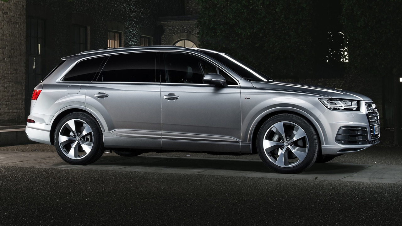 "صور تجسسية" للمرة الأولى أثناء اختبار "أودي" Q8 بجسم الإنتاج Audi 2019 "صور تجسسية" للمرة الأولى أثناء اختبار "أودي" Q8 بجسم الإنتاج Audi 2019 3