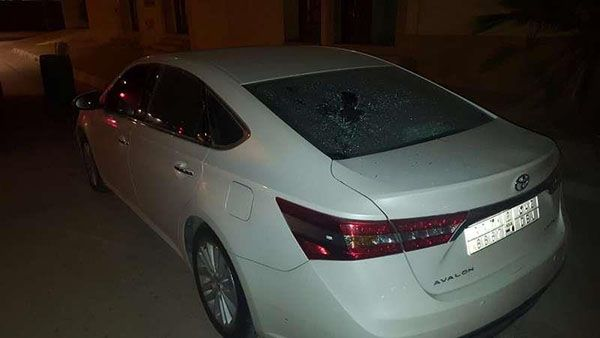 "بالصور" تهشيم سيارة مدير المعهد الصناعي بالأفلاج وتهديده بالقتل! Sans titr