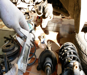 “فيديو” شاهد كيفية التحكم بارتفاع وانخفاض جسم السيارة