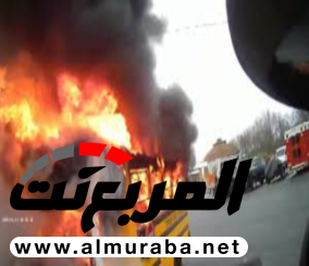 “فيديو” شاهد اندلاع حريق هائل بحافلة في الطريق أثناء القيادة