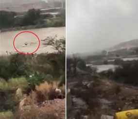 “فيديو” شاهد لحظة انقاذ شاب من الغرق بسيارته في السيول بأبها