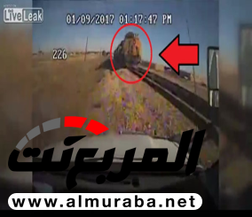 “فيديو” شاهد لحظة اصطدام حافلة بقطار في محطة ميدلاند بولاية تكساس الأمريكية