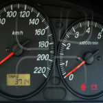 تعرف على كيف تكشف التلاعب في عداد السيارة قبل الشراء؟ تعرف على كيف تكشف التلاعب في عداد السيارة قبل الشراء؟ 1