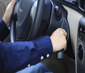 كيف تقوم بتشغيل السيارة عندما يتعطل السلف؟