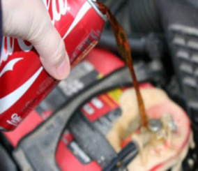 كيف يمكن أن تستفيد من مشروب كوكا كولا في سيارتك؟