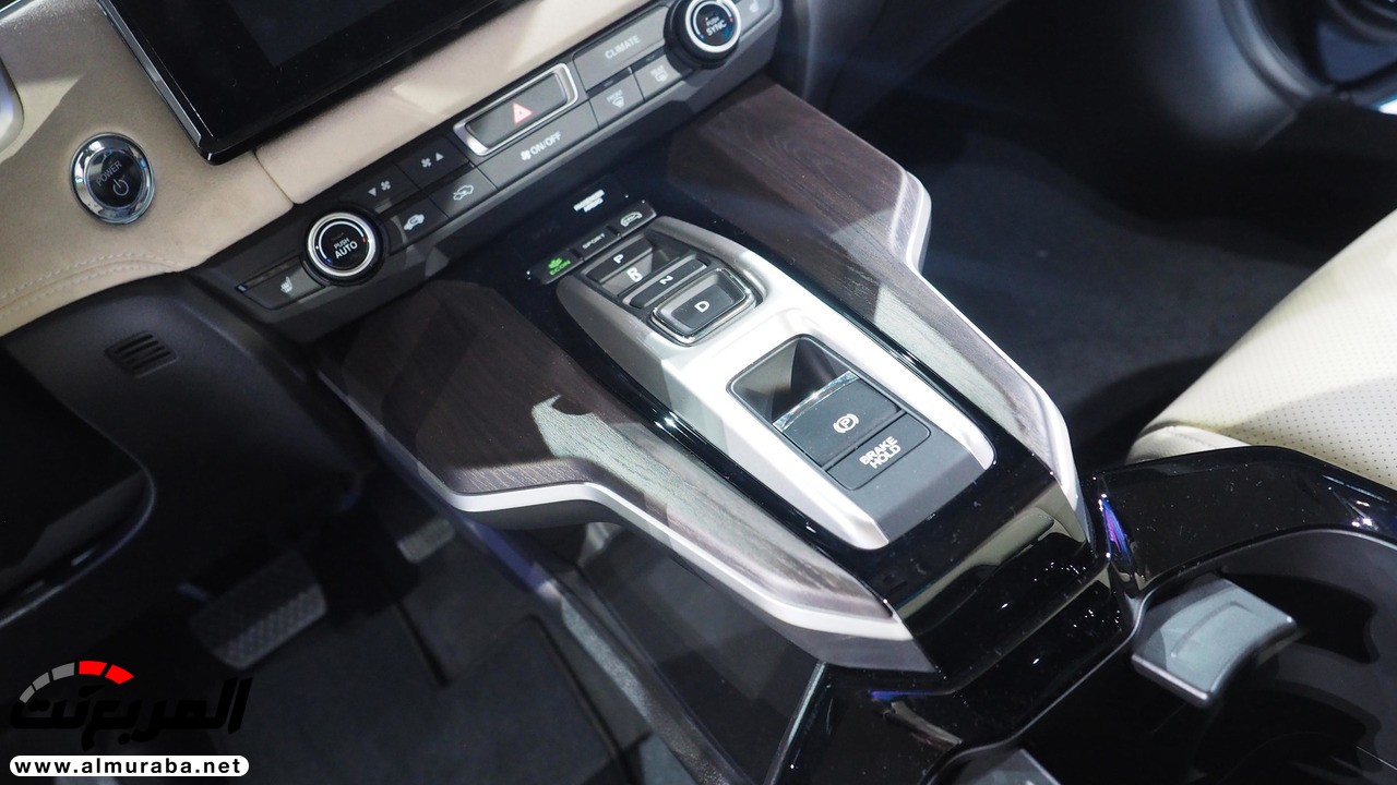 "هوندا كلاريتي" الهجينة تُدشن في نيويورك بمجال سير كهربي واسع 4