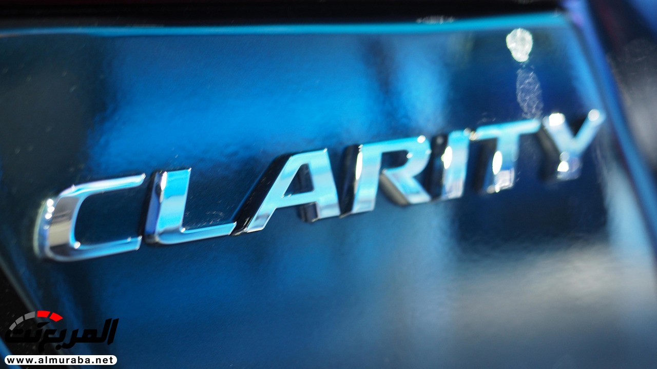 "هوندا كلاريتي" الهجينة تُدشن في نيويورك بمجال سير كهربي واسع 7