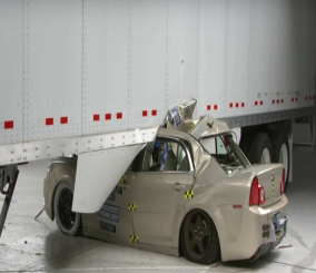 “فيديو” شاهد المصدات الجانبية للشاحنات تقلل ضحايا الحوادث