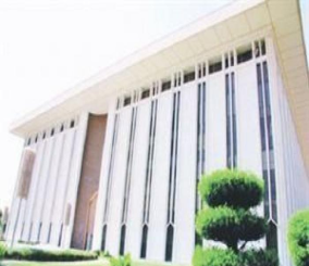 مؤسسة النقد السعودي لا تعتزم توحيد أسعار التأمين وتؤكد حرصها على وقف حالات الحوادث المفتعلة