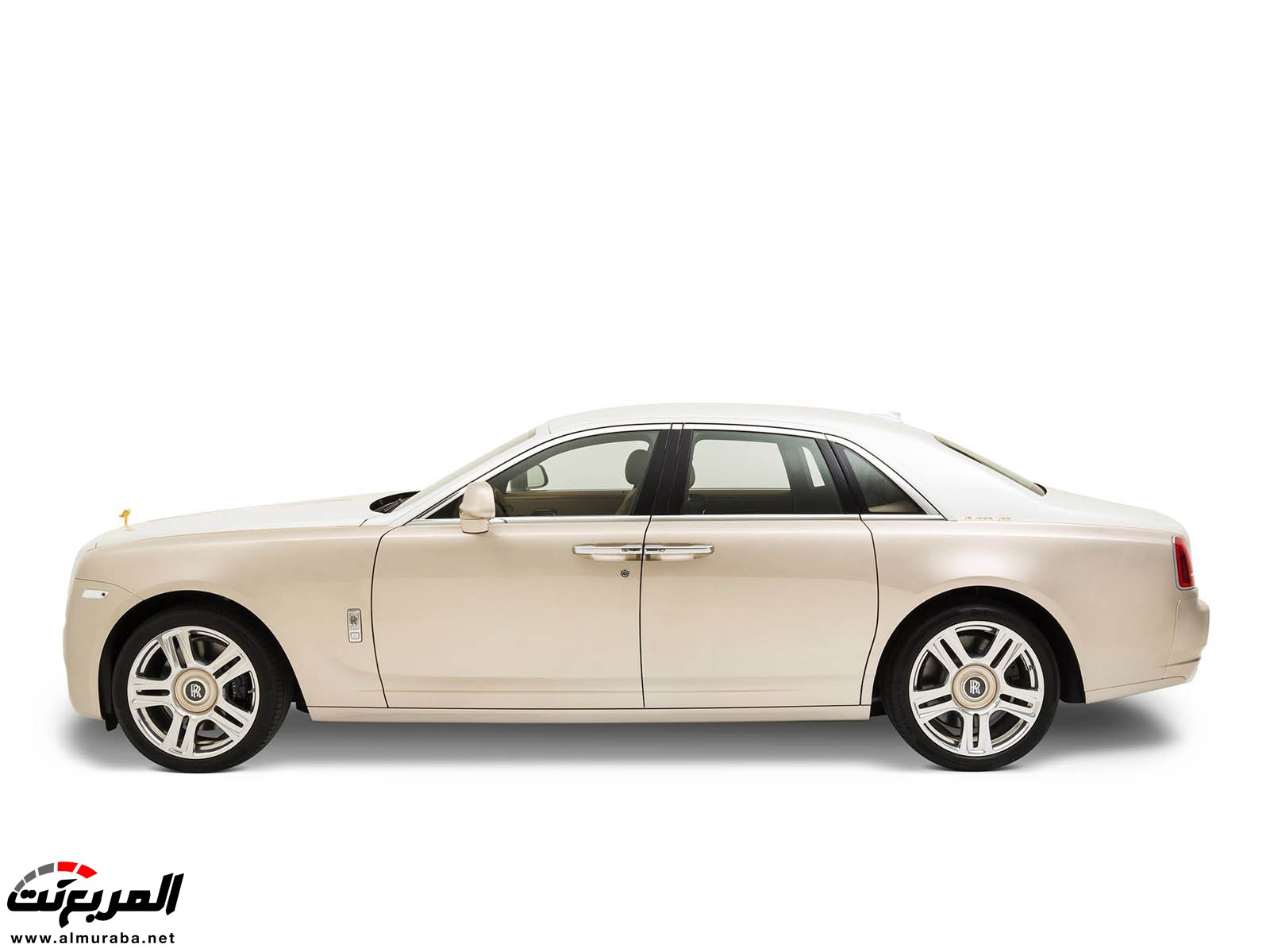 رولز رويس تصنع 7 إصدارات خاصة لإمارة أبو ظبي رولز رويس تصنع 7 إصدارات خاصة لإمارة أبو ظبي 28