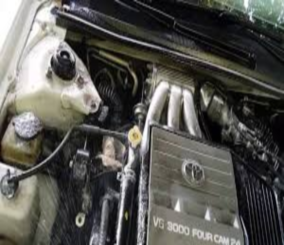 “فيديو” شاهد الطريقة الآمنة لتنظيف مكينة السيارة من غير استخدام الماء