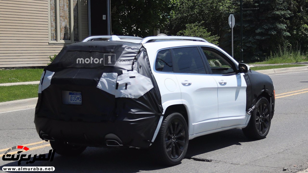 جيب شيروكي 2018 بمقدمة جديدة في تصميمها التخيلي 13